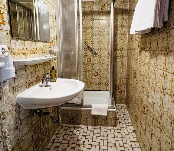 Augustin Und Restaurant *